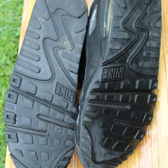 Nike Air Max - Picture 3 of 6